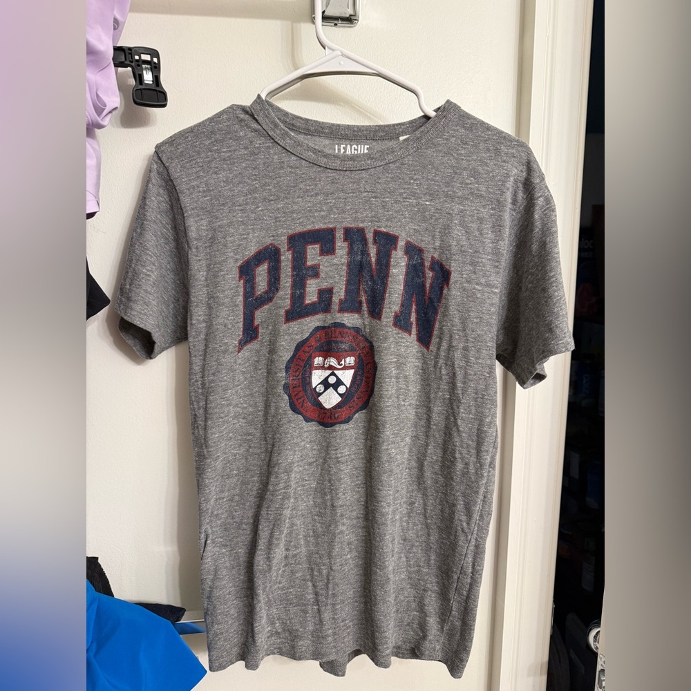 Vintage Gray PENN Crest Short Sleeve Tee
